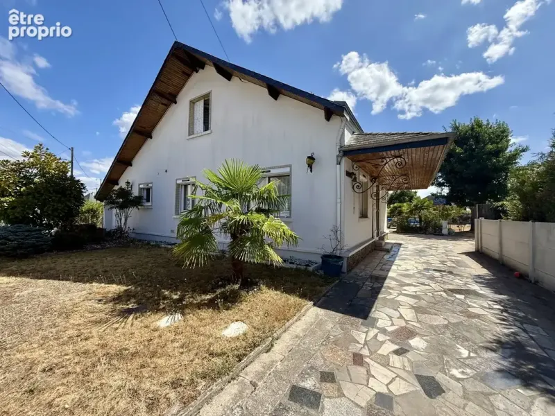 Photo Maison à Fleury-Les-Aubrais au prix de 304 500€