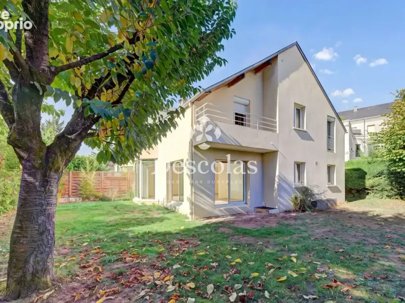 Photo Maison à Saint-Germain-En-Laye au prix de 1 350 000€