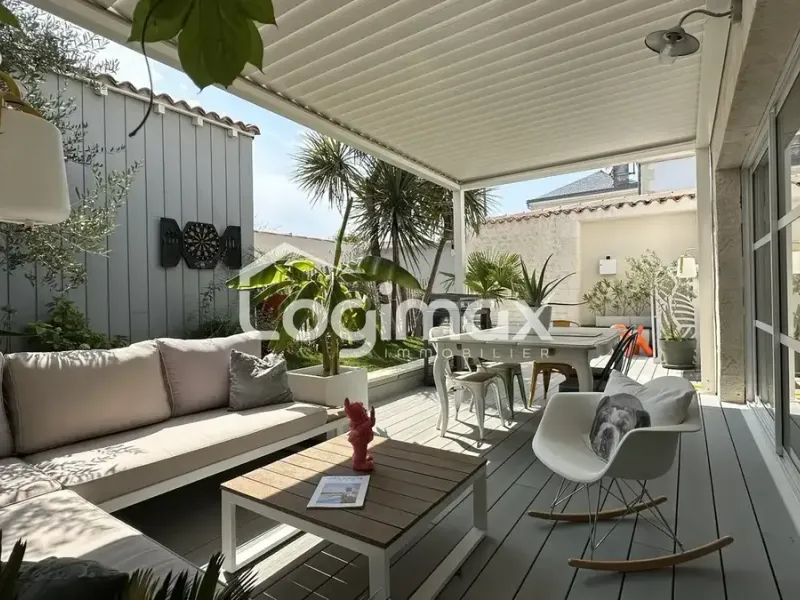 Photo Maison à La Rochelle au prix de 748 800€