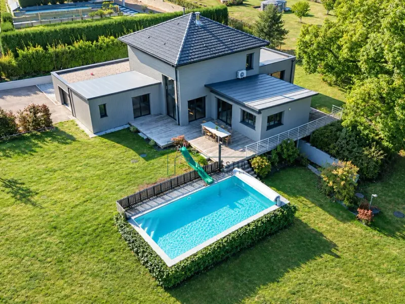 Photo Maison à Condat-Sur-Vienne au prix de 580 000€