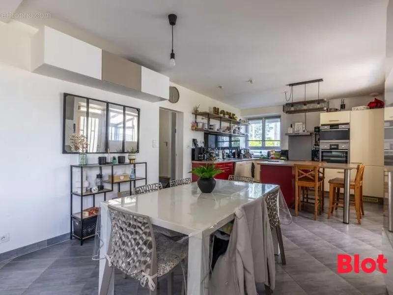 Photo Maison à Vern-Sur-Seiche au prix de 290 000€