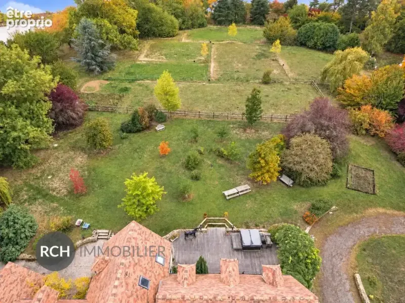 Photo Maison à Montfort-L'amaury au prix de 2 450 000€