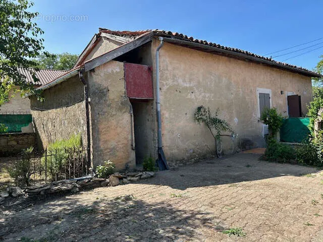 Photo Maison à Jasseron au prix de 89 000€