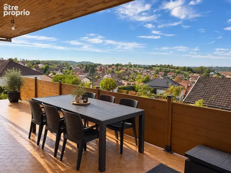 Photo Maison à Pouilley-Les-Vignes au prix de 349 000€
