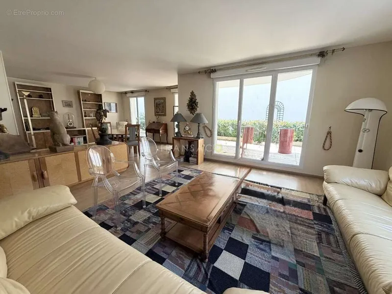 Photo Appartement à Tours au prix de 649 000€