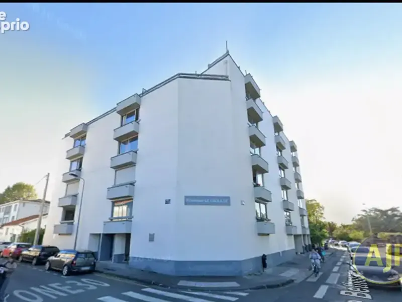 Photo Appartement à Bordeaux au prix de 196 000€