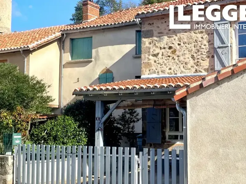 Photo Maison à Confolens au prix de 119 900€