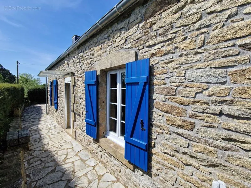 Photo Maison à Poullan-Sur-Mer au prix de 159 000€