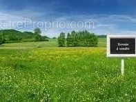 Photo Terrain à Veyre-Monton au prix de 91 900€