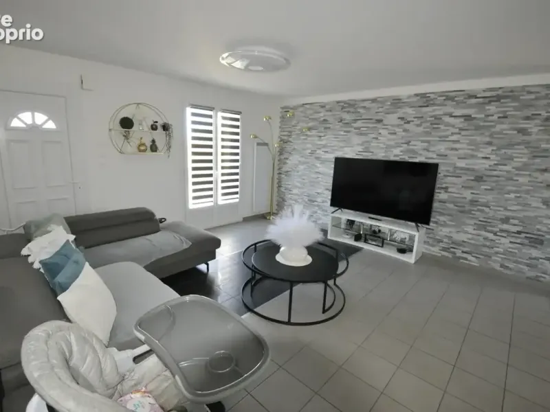 Photo Maison à Boisseuil au prix de 232 100€