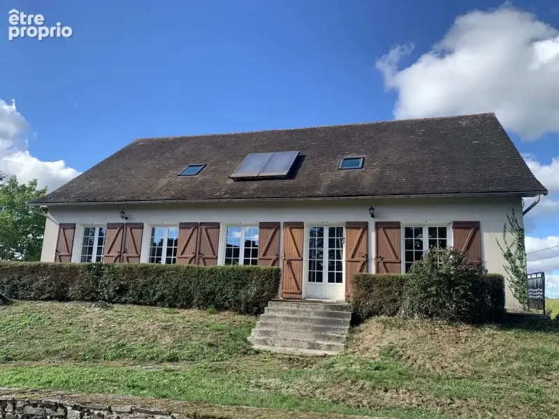 Photo Maison à Mialet au prix de 162 000€