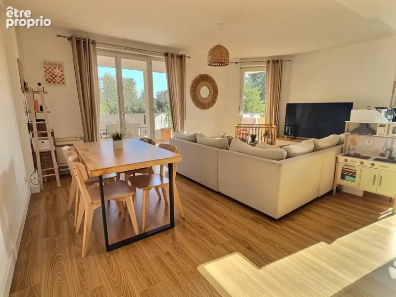 Photo Appartement à Hyeres au prix de 345 000€