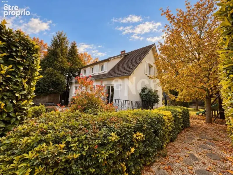 Photo Maison à Claye-Souilly au prix de 464 000€