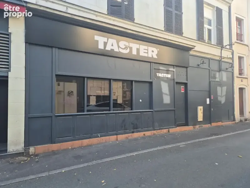 Photo Commerce à Angers au prix de 337 600€