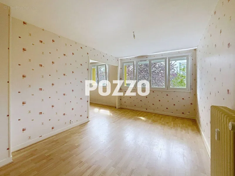 Photo Appartement à Saint-Lo au prix de 96 000€