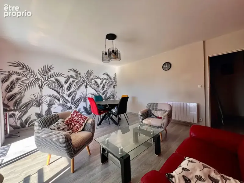 Photo Appartement à Saint-Sebastien-Sur-Loire au prix de 255 000€
