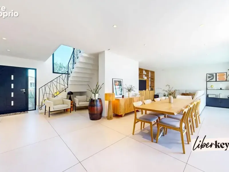 Photo Maison à Champfleury au prix de 650 000€