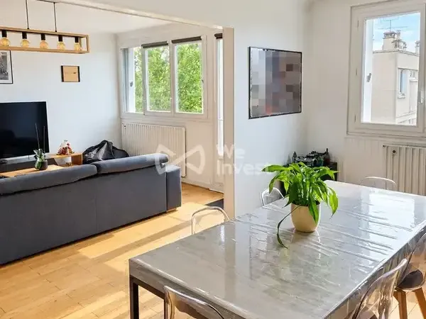 Photo Appartement à Le Plessis-Trevise au prix de 209 000€