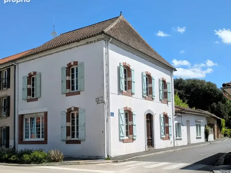 Photo Maison à Villecomtal-Sur-Arros au prix de 209 000€