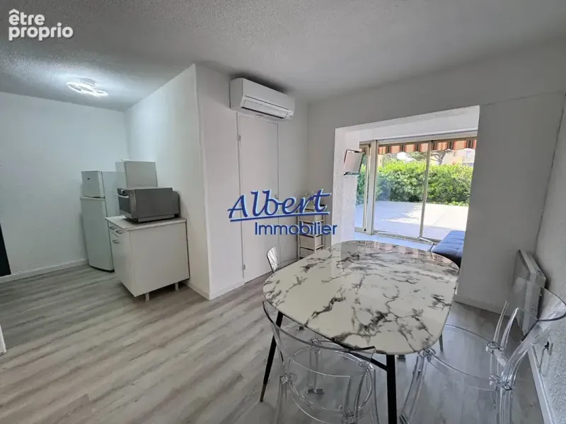 Photo Appartement à Six-Fours-Les-Plages au prix de 235 000€