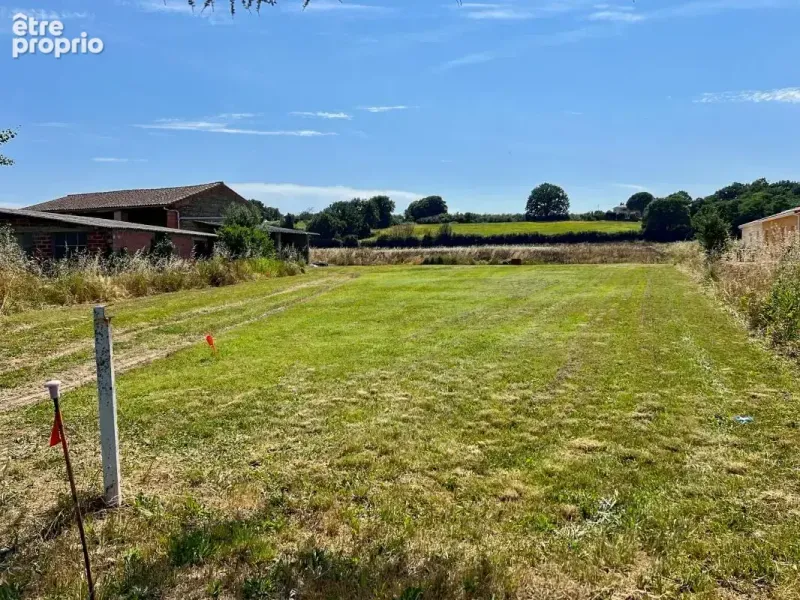 Photo Terrain à Merville au prix de 93 500€