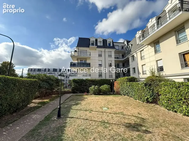 Photo Appartement à Sartrouville au prix de 315 000€