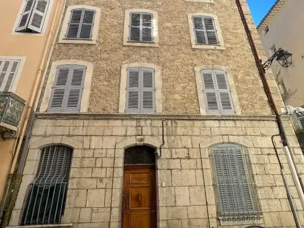 Photo Appartement à Draguignan au prix de 365 000€