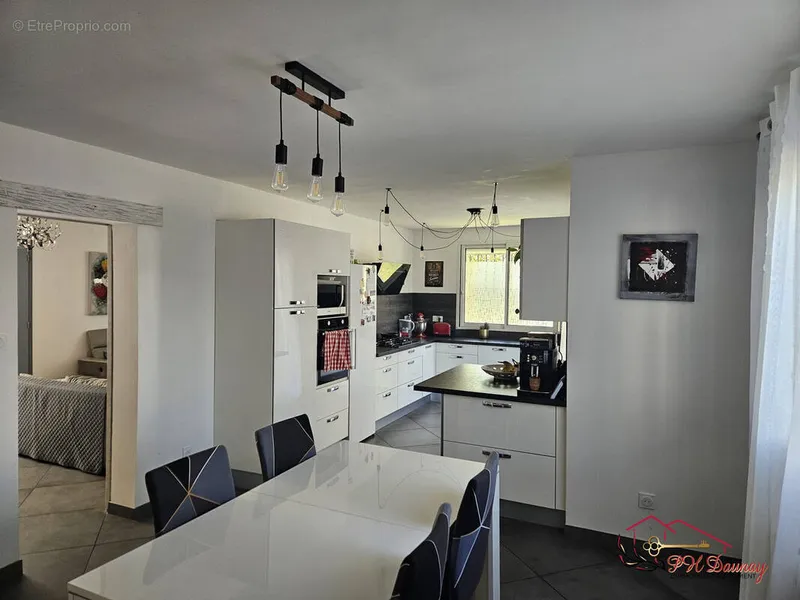 Photo Maison à Ales au prix de 268 000€