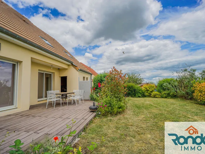 Photo Maison à Is-Sur-Tille au prix de 330 000€