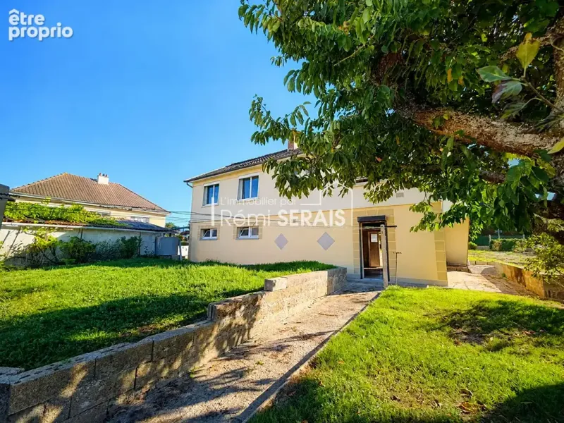 Photo Maison à Sainte-Gauburge-Sainte-Colombe au prix de 128 400€