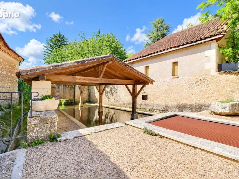 Photo Maison à Saint-Privat-Des-Pres au prix de 117 800€