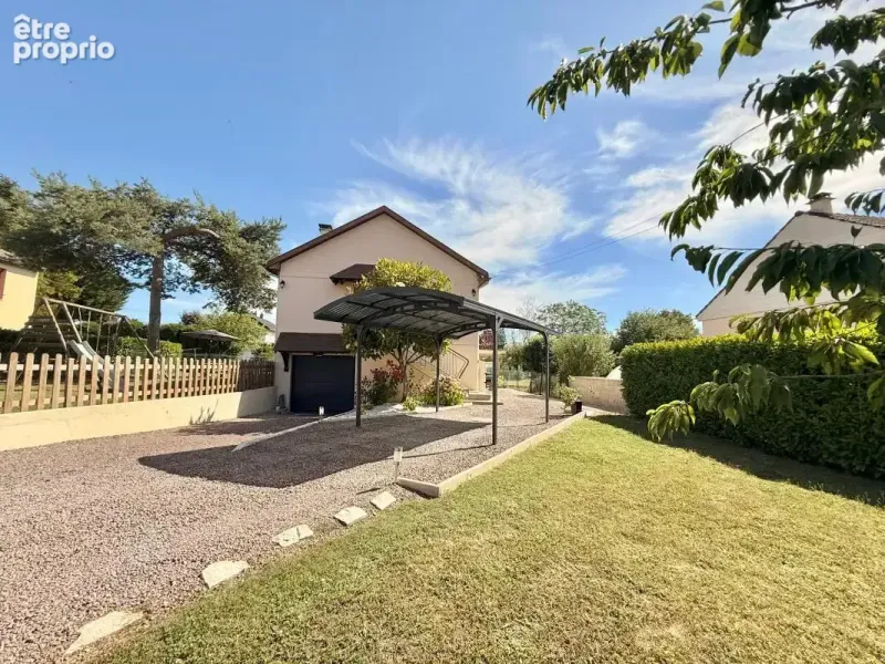 Photo Maison à Saint-Bernard au prix de 259 000€