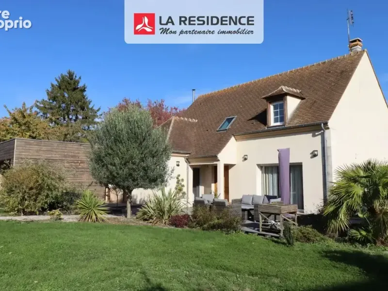 Photo Maison à Civieres au prix de 460 700€
