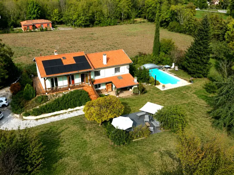 Photo Maison à Belesta au prix de 399 000€