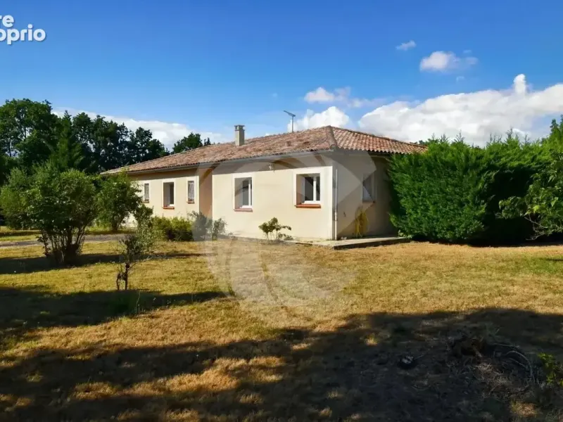 Photo Maison à Mirabel au prix de 246 100€