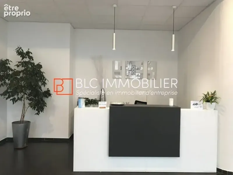 Photo Autres à Marseille-3e au prix de 599 000€
