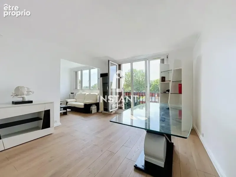 Photo Appartement à Joinville-Le-Pont au prix de 347 000€
