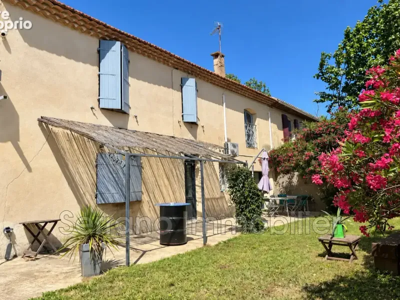 Photo Maison à Vallabregues au prix de 445 000€