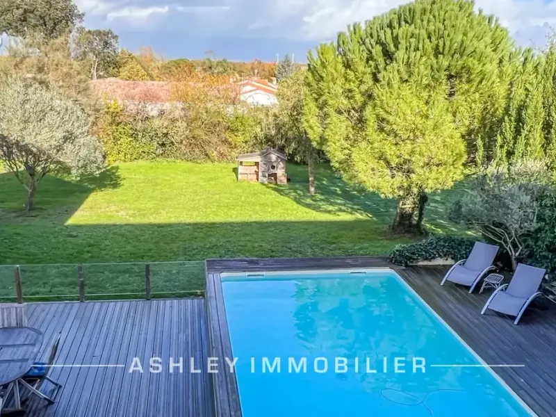 Photo Maison à Sainte-Soulle au prix de 1 029 000€