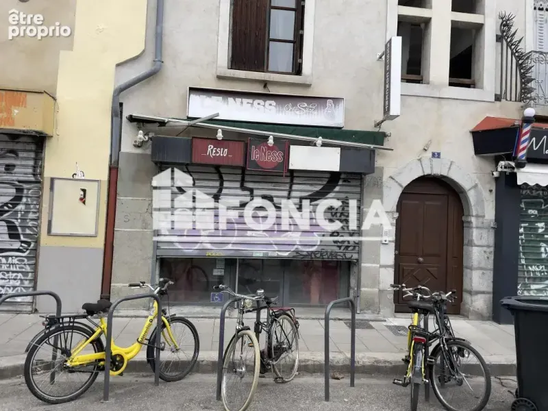 Photo Commerce à Grenoble au prix de 120 000€