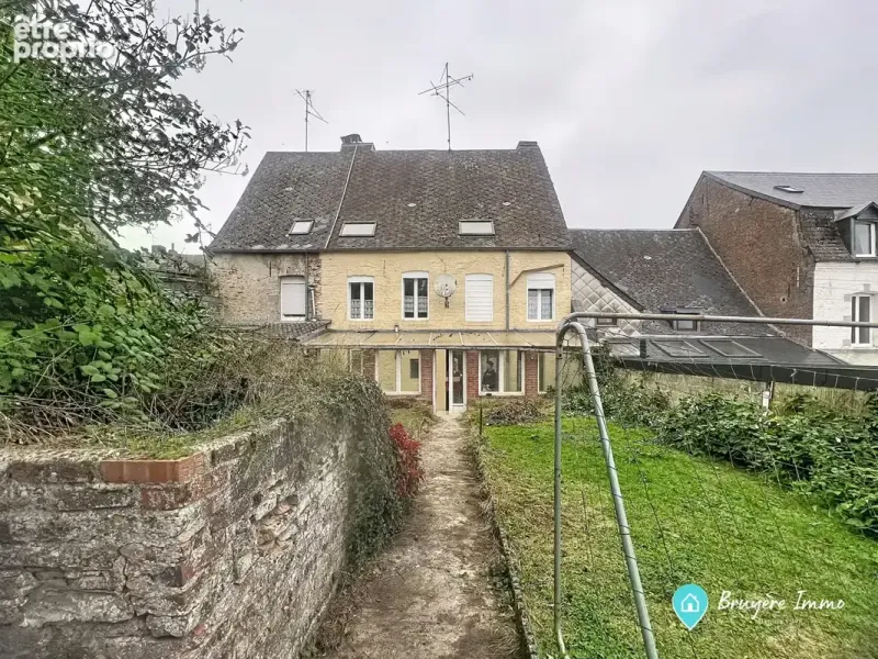 Photo Maison à Solre-Le-Chateau au prix de 102 600€