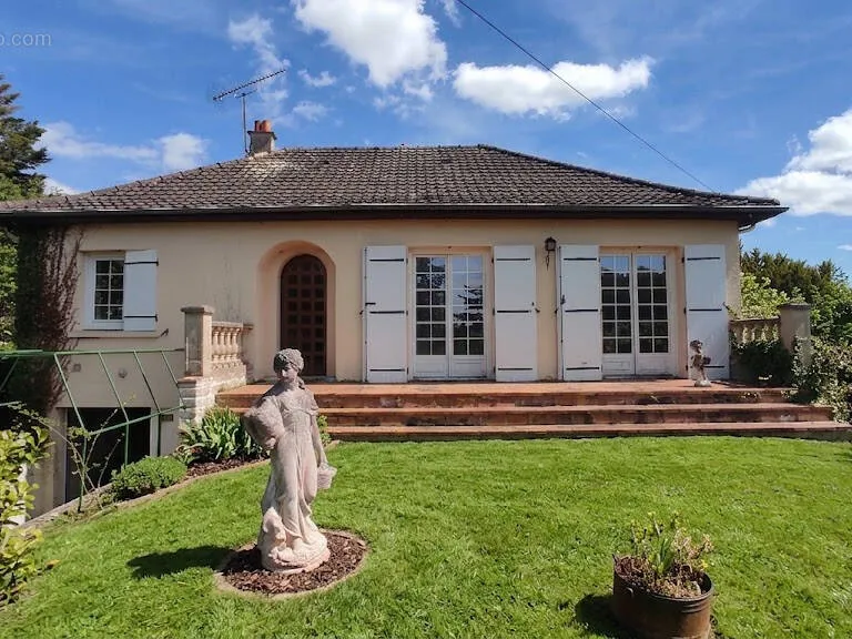 Photo Maison à Thure au prix de 154 062€