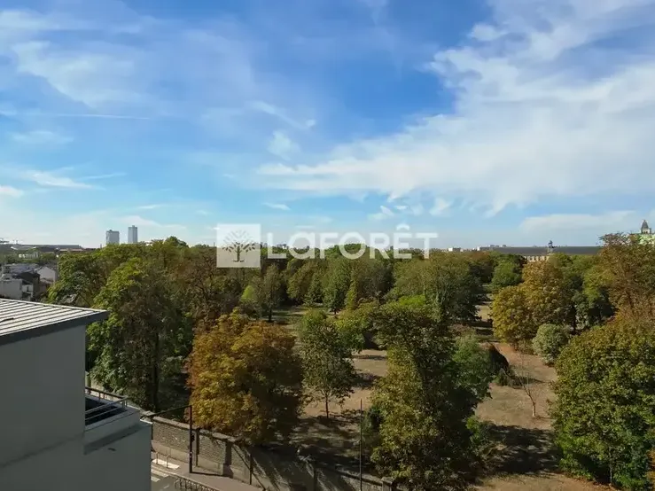 Photo Appartement à Saint-Denis au prix de 284 900€