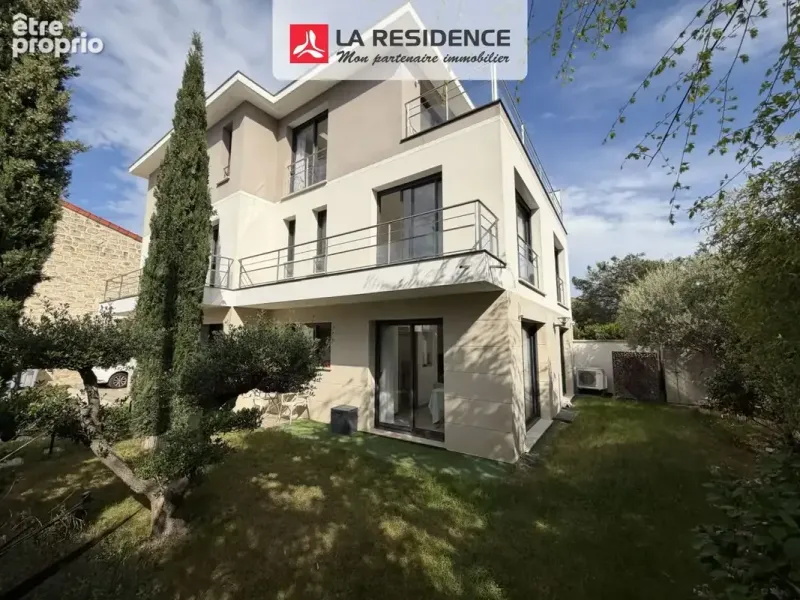 Photo Maison à Chatou au prix de 1 995 000€