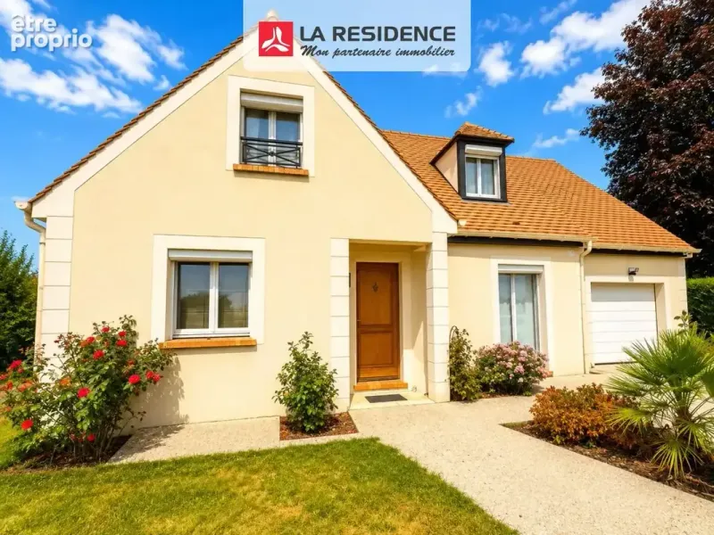 Photo Maison à Nezel au prix de 462 000€