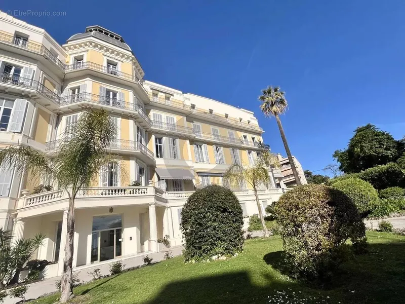 Photo Appartement à Menton au prix de 395 000€