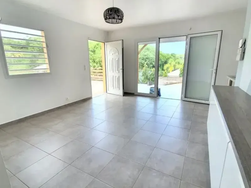 Photo Maison à Les Abymes au prix de 310 000€
