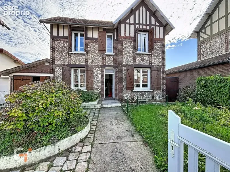 Photo Maison à Saint-Etienne-Du-Rouvray au prix de 177 500€