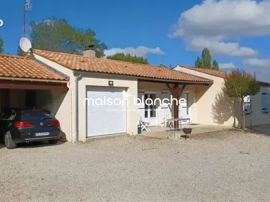 Photo Maison à Angles au prix de 299 780€