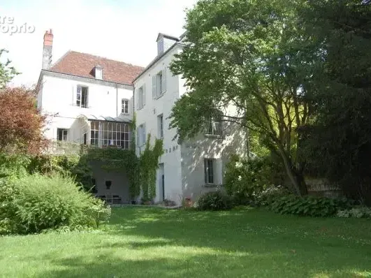 Photo Maison à Loches au prix de 624 000€